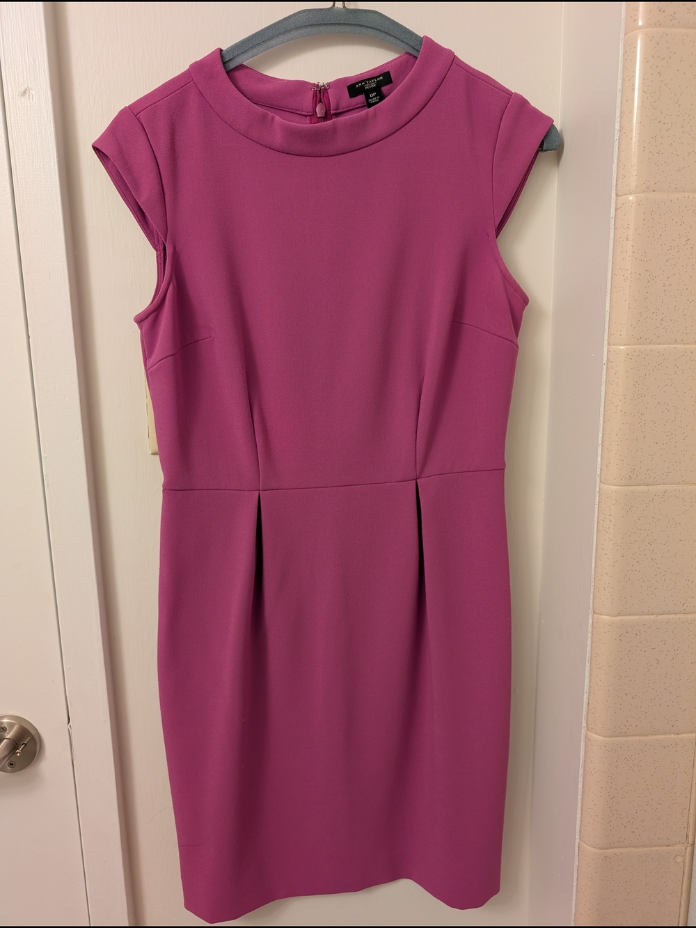 Anne Klein Cap-Sleeve Midi Dress in Magenta